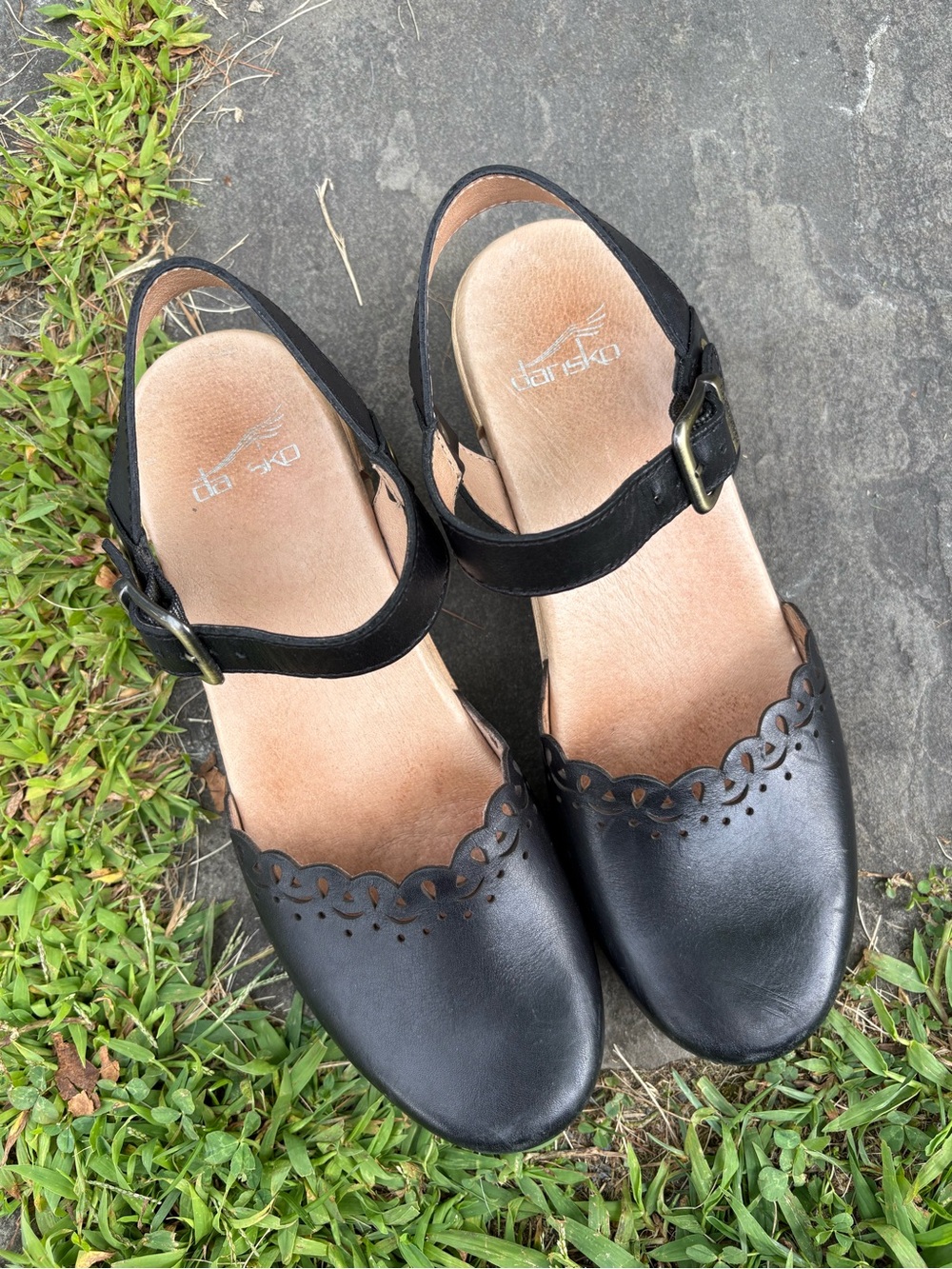 Dansko Black Leather Slingback Mary Jane Style Clogs with Scalloped Cutouts